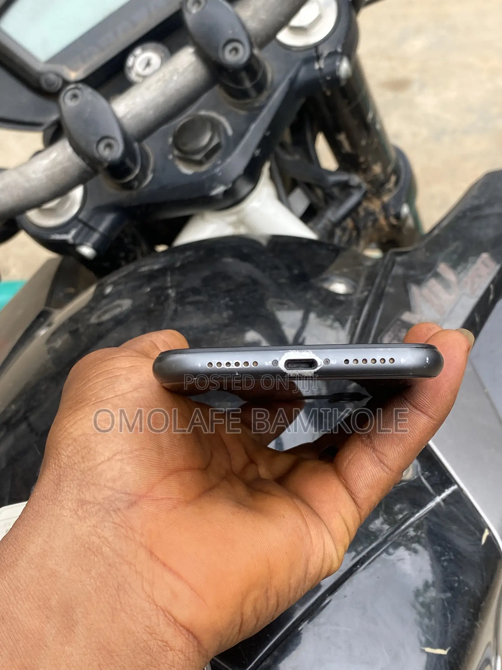 Apple iPhone 11 128 GB Black