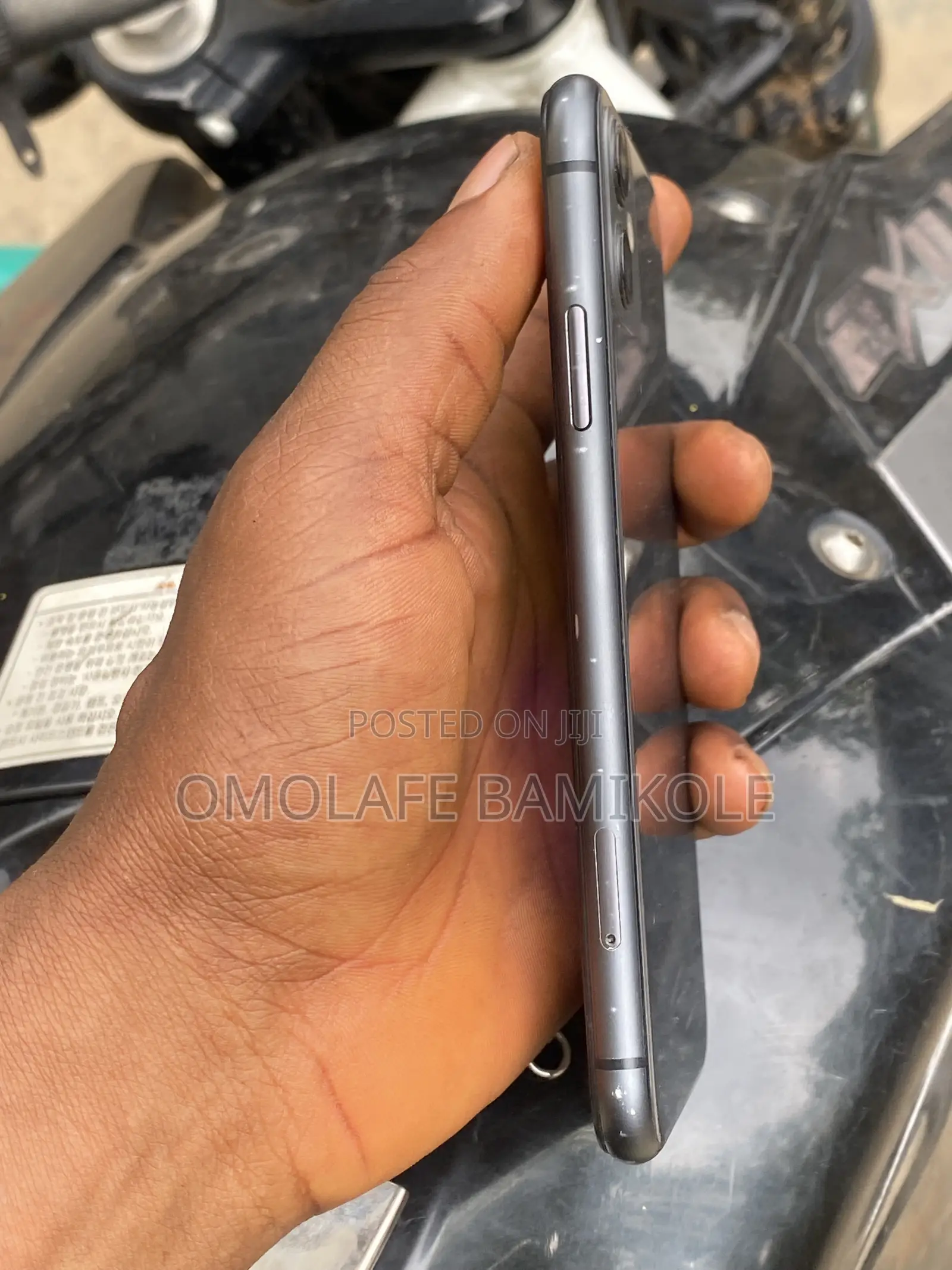 Apple iPhone 11 128 GB Black