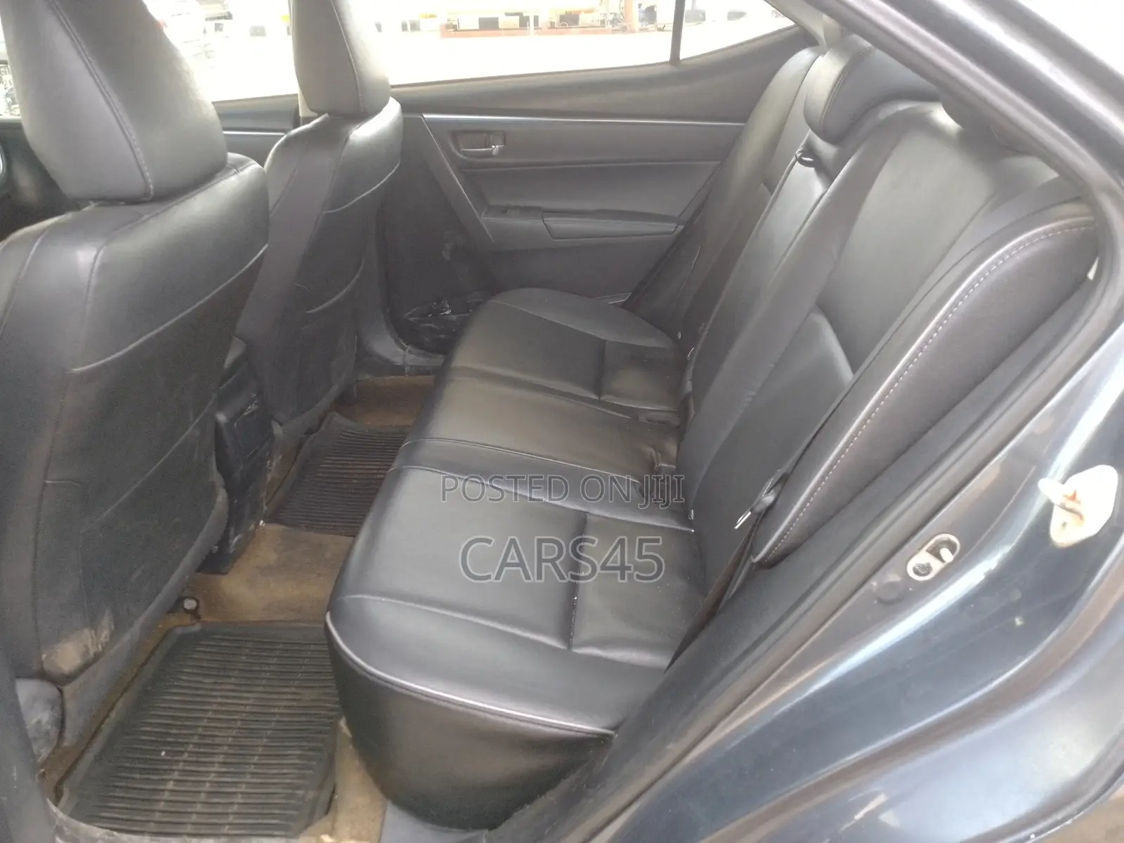 Toyota Corolla 2015 Gray