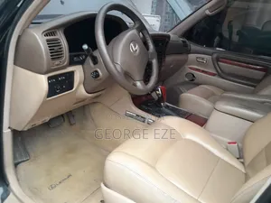 Lexus LX 470 AWD 2002 Black