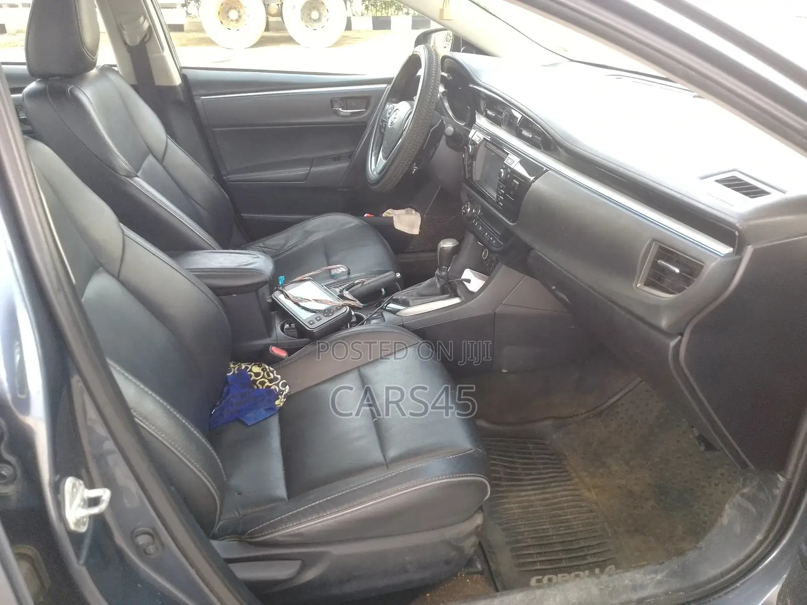 Toyota Corolla 2015 Gray