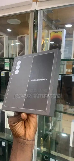 New Samsung Galaxy Z Fold8 Ultra 512 GB Graphite