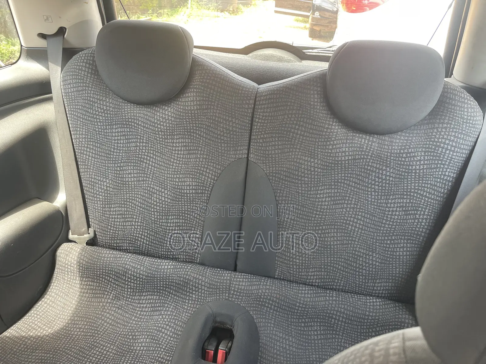 Mini Cooper 2010 Silver