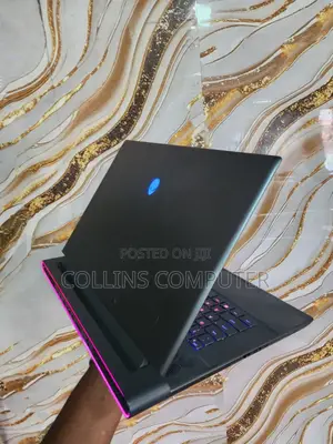 Laptop Dell Allienware M18 R1 16GB Intel Core i9 SSD 1T