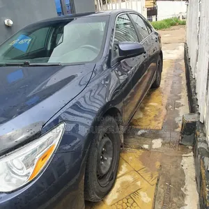 Toyota Camry 2015 Blue