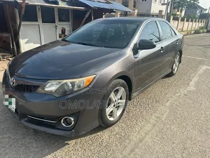 Toyota Camry 2014 Gray