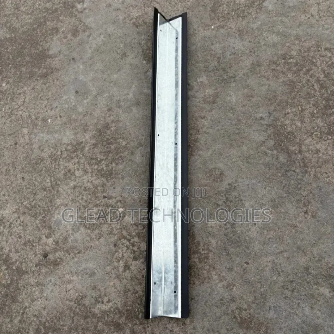 Rubber Corner Protector With Steel