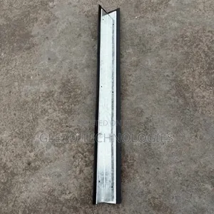 Rubber Corner Protector With Steel