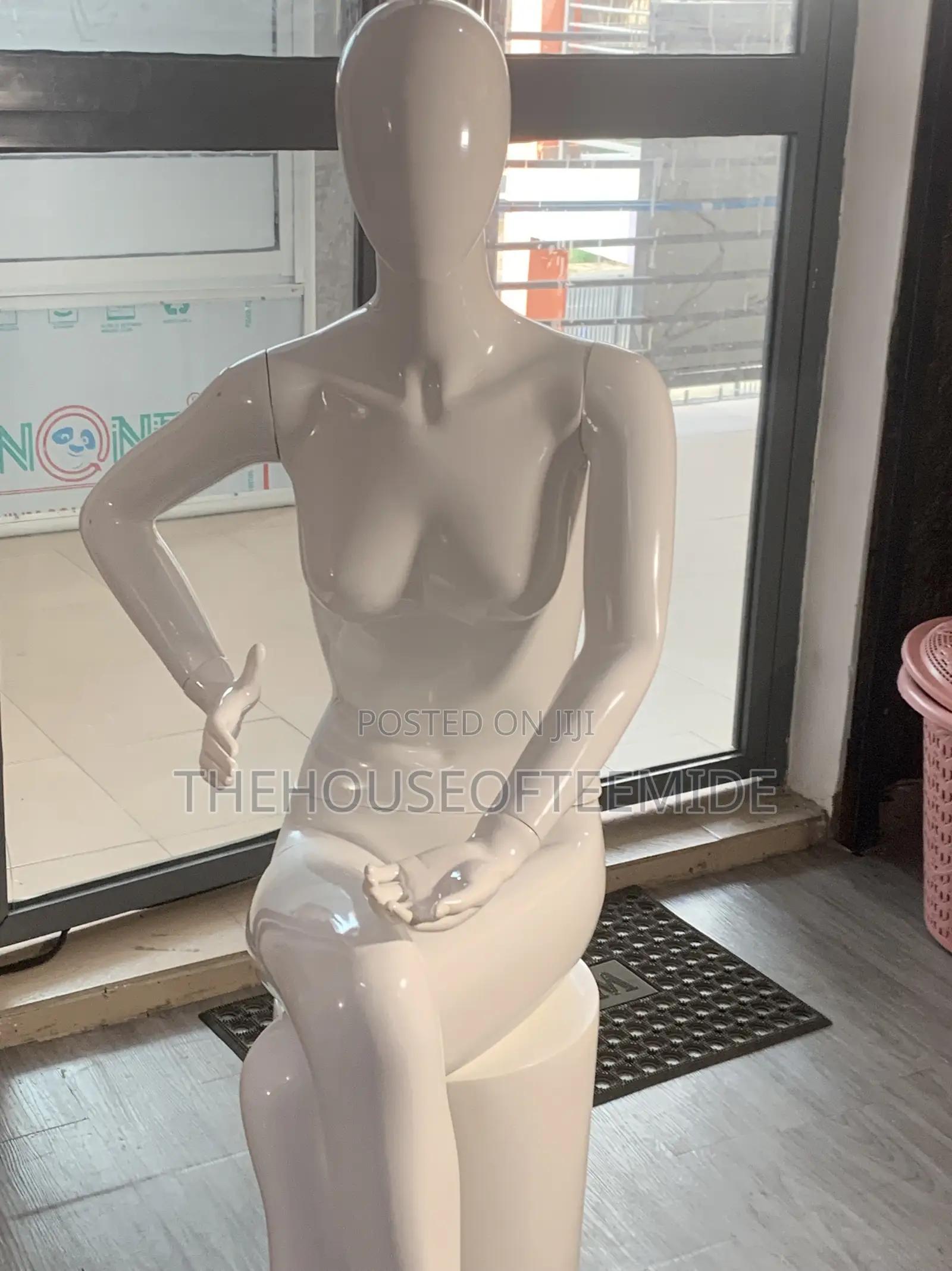 Sitting Mannequin