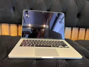 Laptop Apple MacBook Pro 2015 16GB Intel Core i7 SSD 256GB
