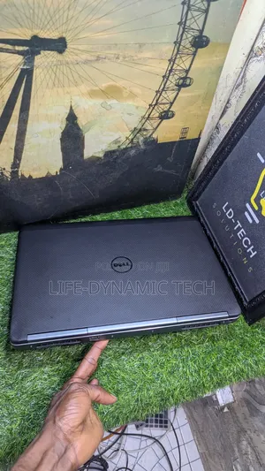 Laptop Dell Precision 7510 16GB Intel Core i7 SSD 512GB