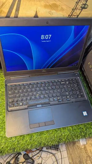 Laptop Dell Precision 7510 16GB Intel Core i7 SSD 512GB