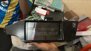 Toyota Avalon 2013-2018 Android Player With Reverse Camera