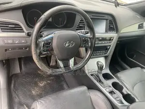 Hyundai Sonata Limited 2.0T 4dr Sedan (2.0L 4cyl Turbo 6A) 2015 Black
