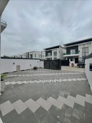 5bdrm Duplex in Lekki Expressway for sale