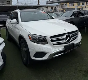 Mercedes-Benz GLC-Class 2017 White