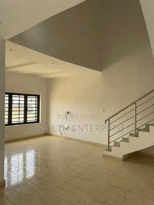 3bdrm Duplex in Orchid Road, Lafiaji for rent