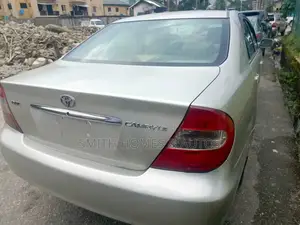 Toyota Camry 2003 Silver