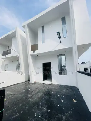 4bdrm Duplex in Lekki for sale
