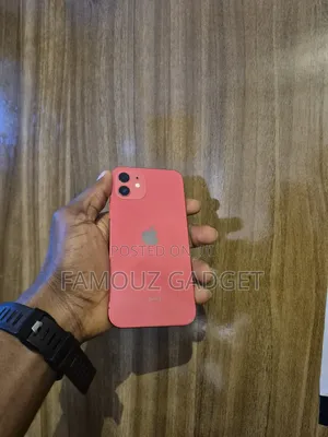 Apple iPhone 12 64 GB Red