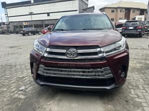 Toyota Highlander XLE V6 4x2 (3.5L 6cyl 6A) 2016 Red
