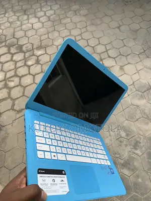 Laptop HP Stream 14 4GB Intel Celeron SSD 32GB