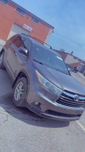 Toyota Highlander 2015 Gray