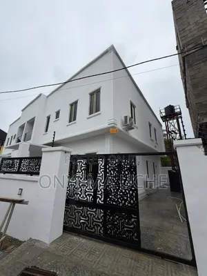 4bdrm Duplex in Williams Estate, Alimosho for sale