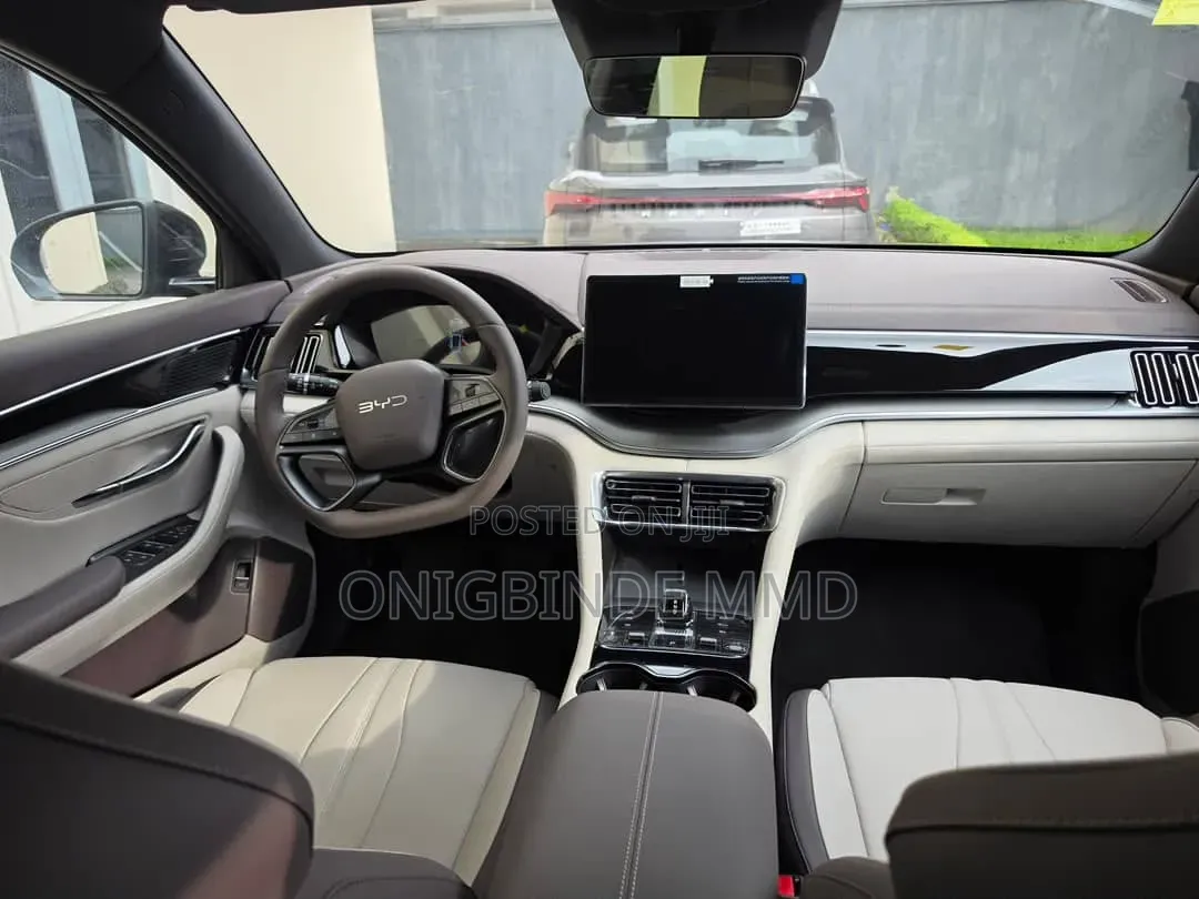 New BYD Song Plus 2025 Black