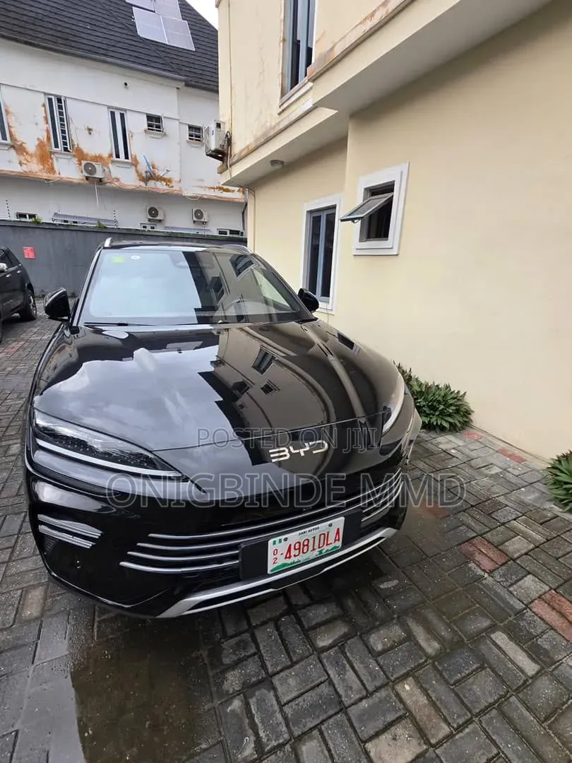 New BYD Song Plus 2025 Black