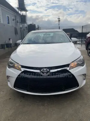 Toyota Camry 2015 White