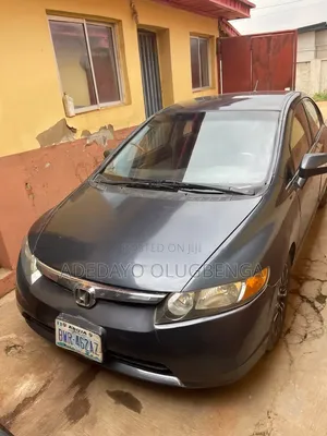 Honda Civic 2006 Gray