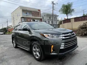 Toyota Highlander Limited 2019 Green