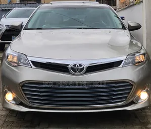Toyota Avalon 2013 Gold