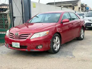 Toyota Camry 2010 Red