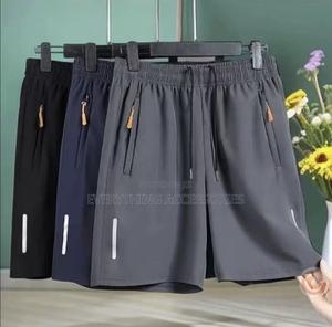 Short Knickers