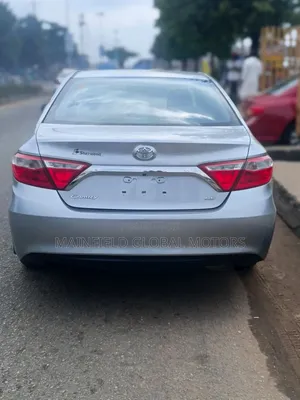 Toyota Camry LE 4dr Sedan (2.5L 4cyl 6A) 2017 Silver