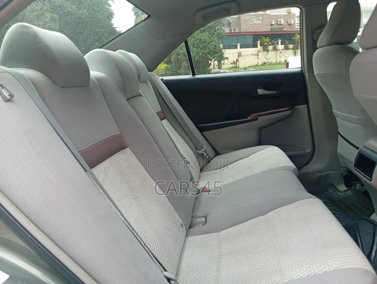 Toyota Camry 2012 Gray