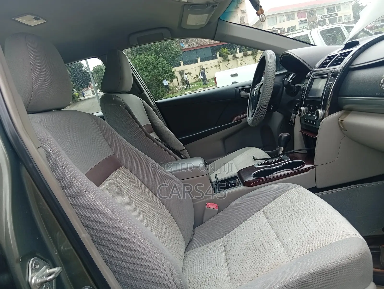 Toyota Camry 2012 Gray