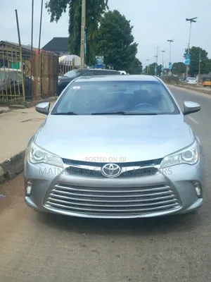 Toyota Camry LE 4dr Sedan (2.5L 4cyl 6A) 2017 Silver