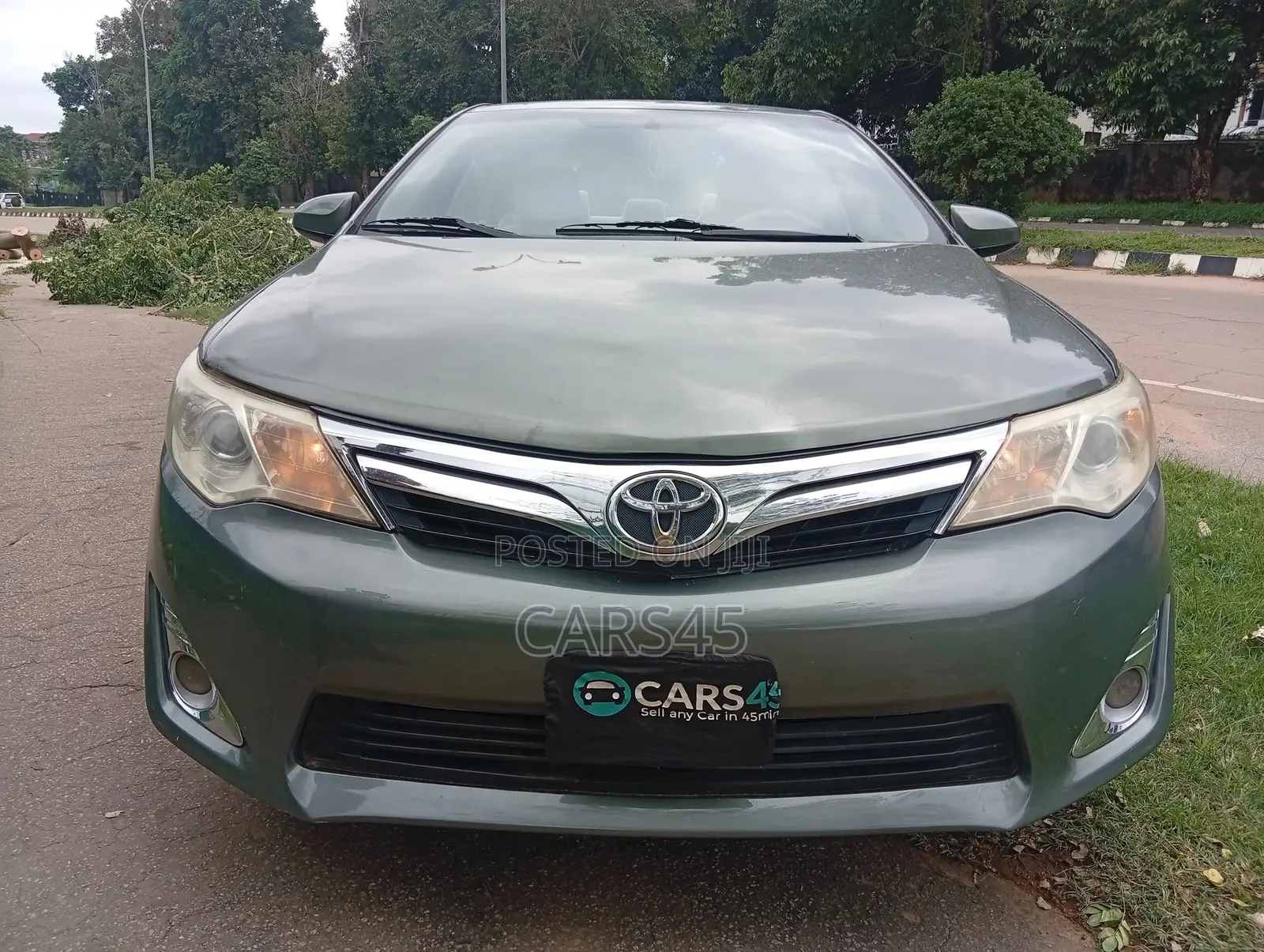 Toyota Camry 2012 Gray