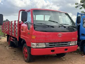 Toyota Dyna 300