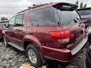 Toyota Sequoia Limited 4dr SUV 4WD (4.7L 8cyl 5A) 2006 Red