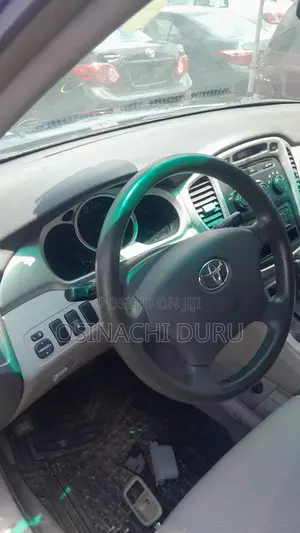 Toyota Highlander V6 2006 Blue