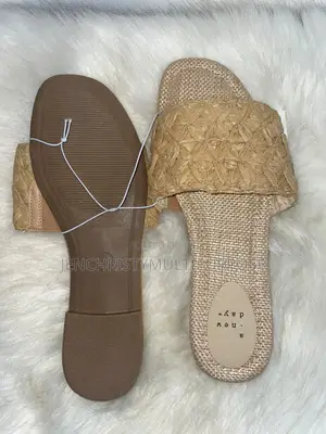 Women's Beige Woven Flat Slide