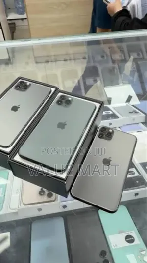 Apple iPhone 11 Pro Max 64 GB Green