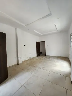 Mini Flat in Lekki Phase 1 for rent