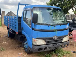 Toyota Dyna 250 Truck