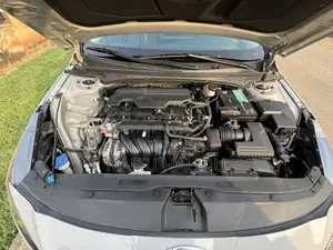 Hyundai Elantra 2022 Silver