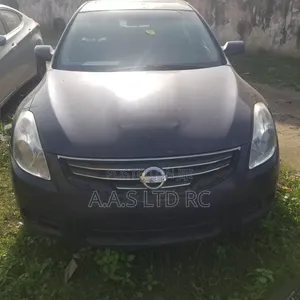 Nissan Altima 2009 Blue
